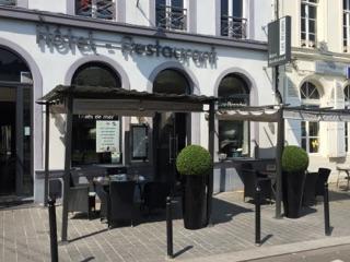 Hotel Restaurant Les Arcades Valenciennes Eksteriør billede